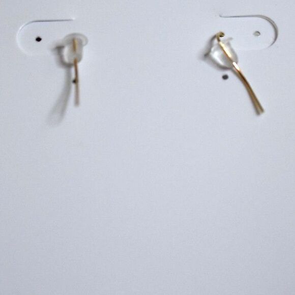 NWT Beach Chic Vacation Blue/White Beaded Gold Tone Anchor Dangle Hook Earrings - Picture 3 of 3